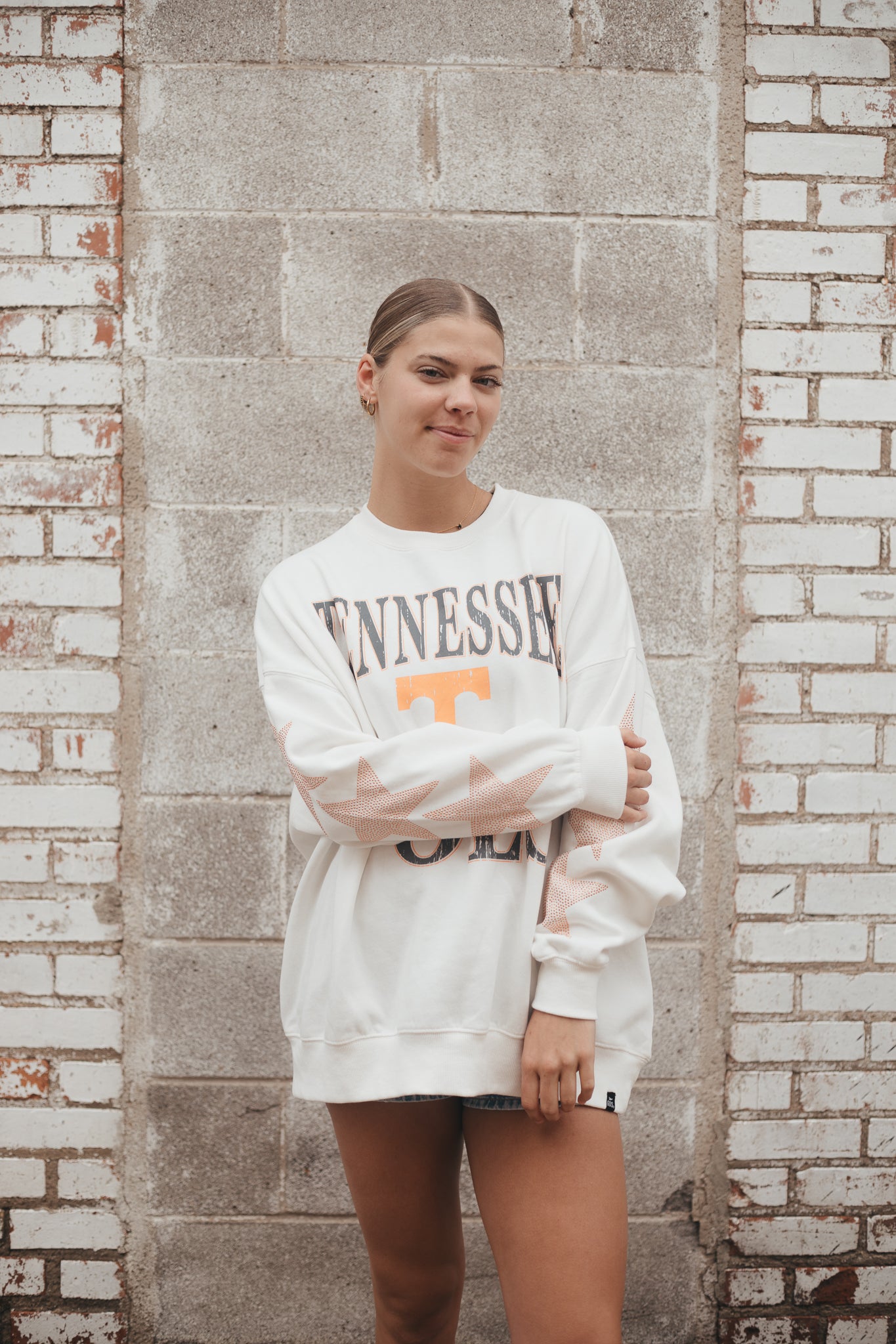 Tennessee Wynn Star Sleeve Crew