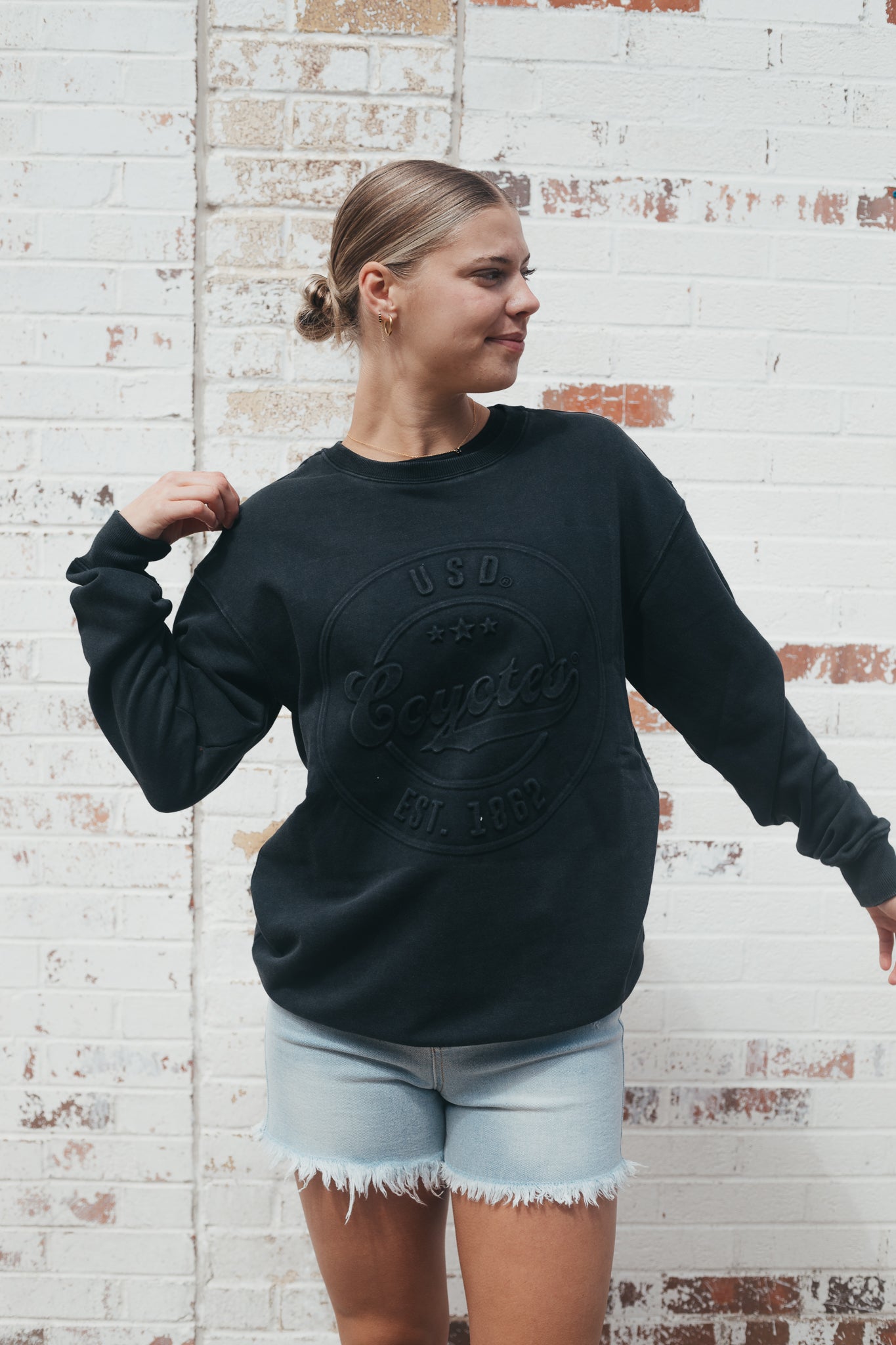 USD Carson Circle Fleece Crew