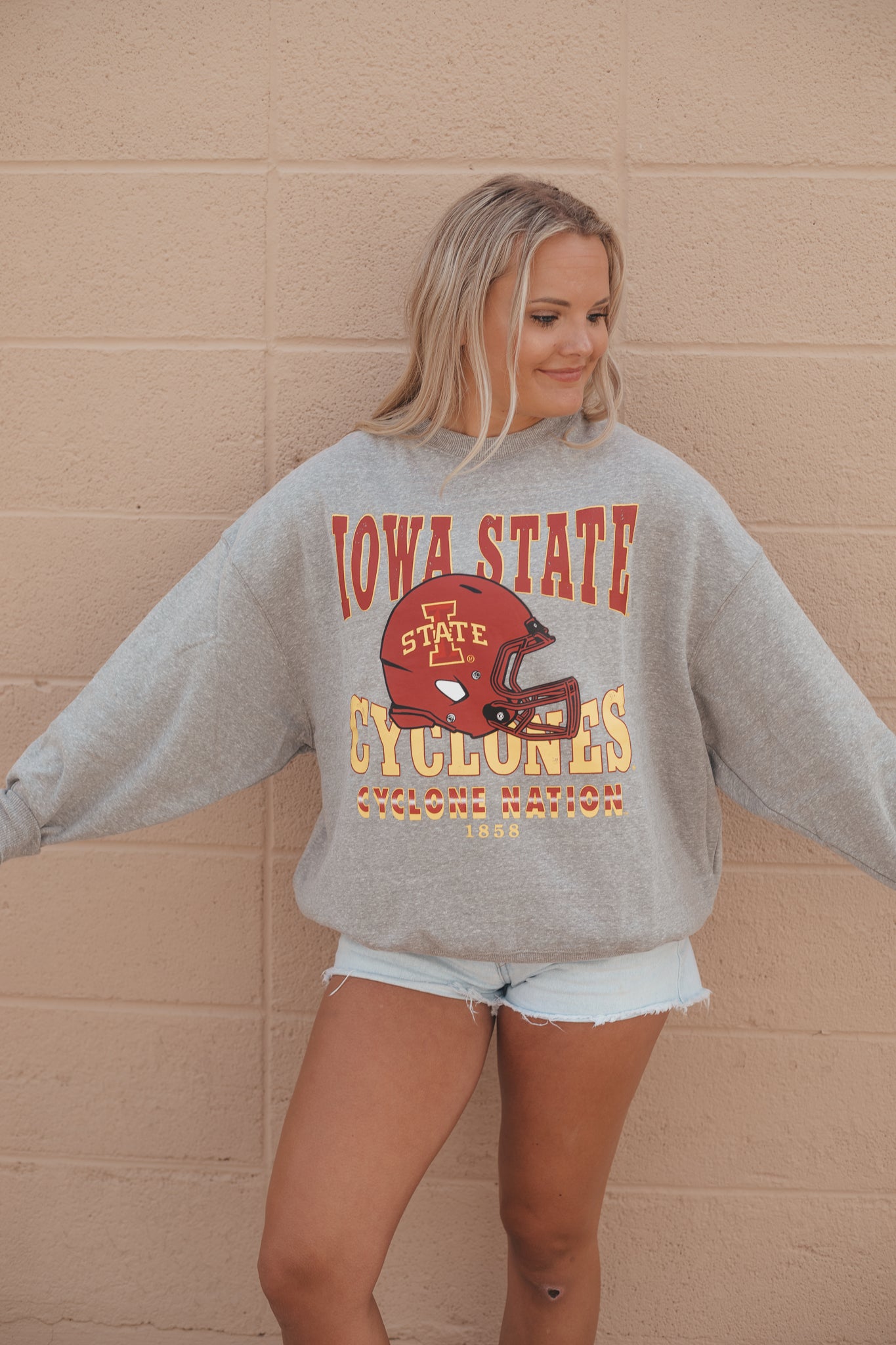 ISU Murray Hippie Helmet Oversized Crew