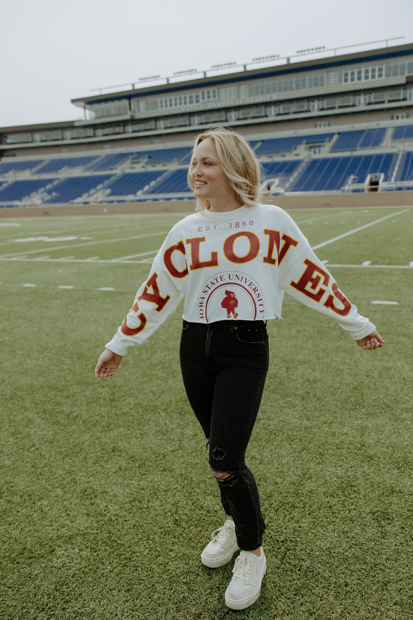 ISU Phipps Split Sleeve Cropped Crew