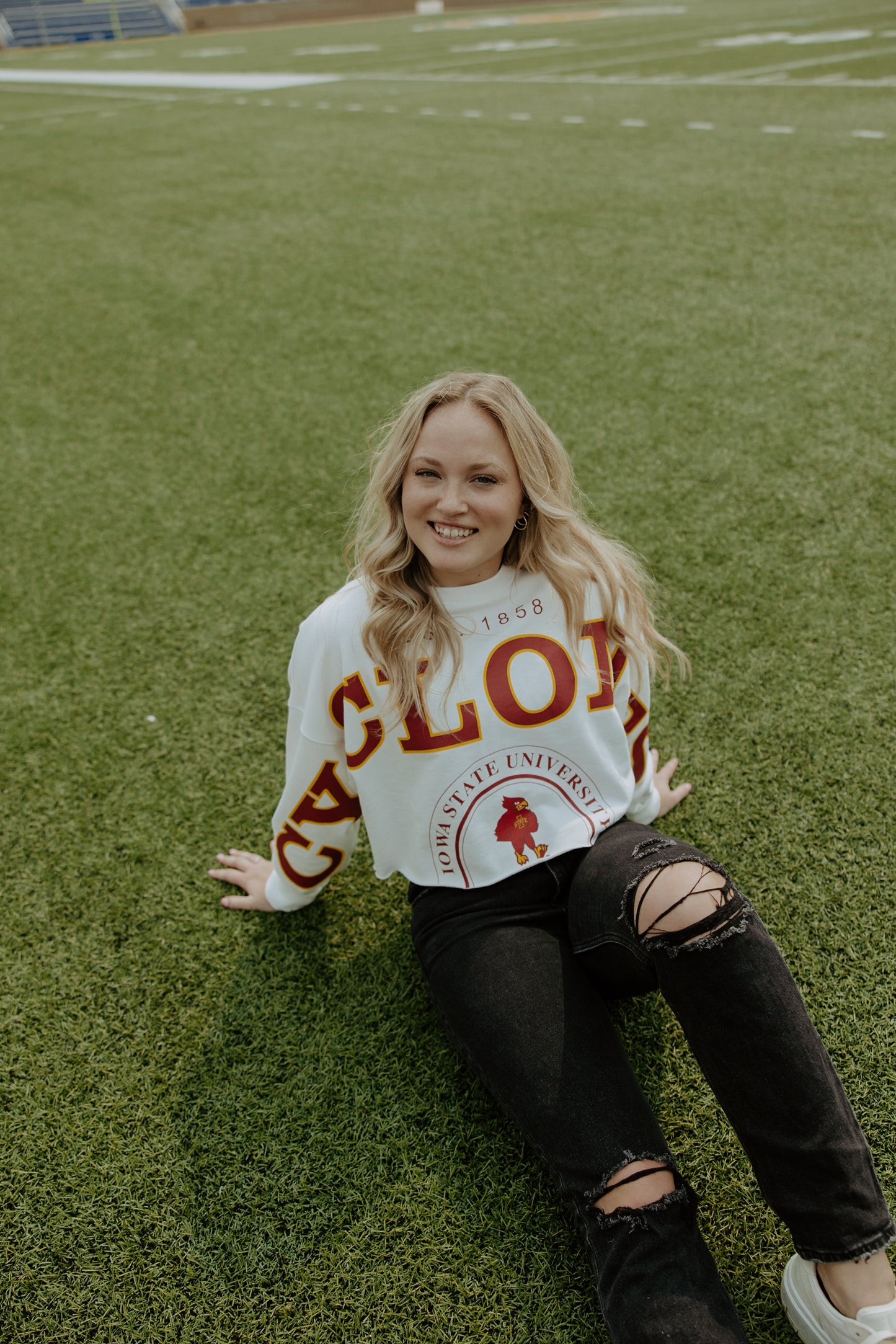 ISU Phipps Split Sleeve Cropped Crew