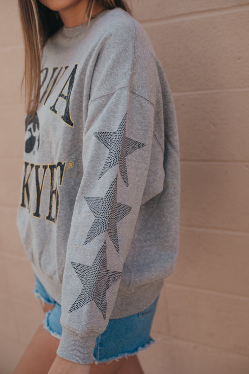 Iowa Wynn Star Sleeve OS Fleece Crew