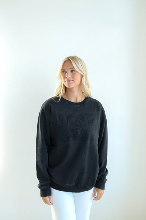 Utah Easley Embossed Comfort Crewneck