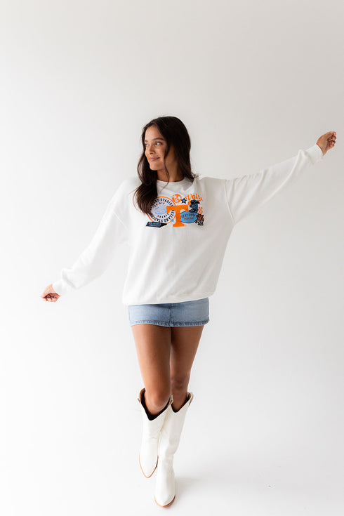 Tennessee Layer Patch Lantern Sleeve Crew