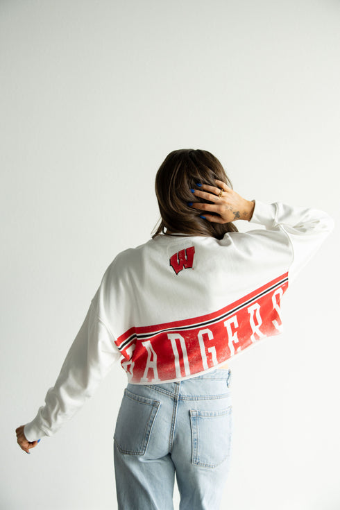 Wisconsin Conway Crop Cropped Longsleeve