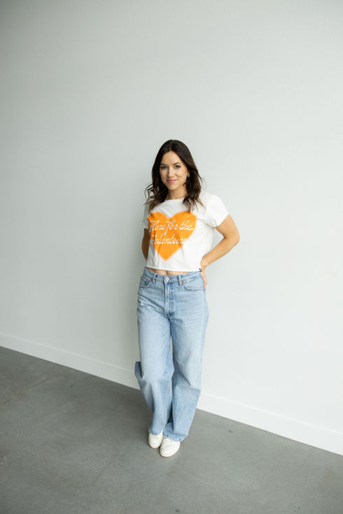 Tennessee Aura Heart Cropped Cuffed Tee