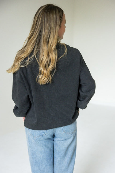 Wyoming Easley Embossed Lantern Sleeve Crew
