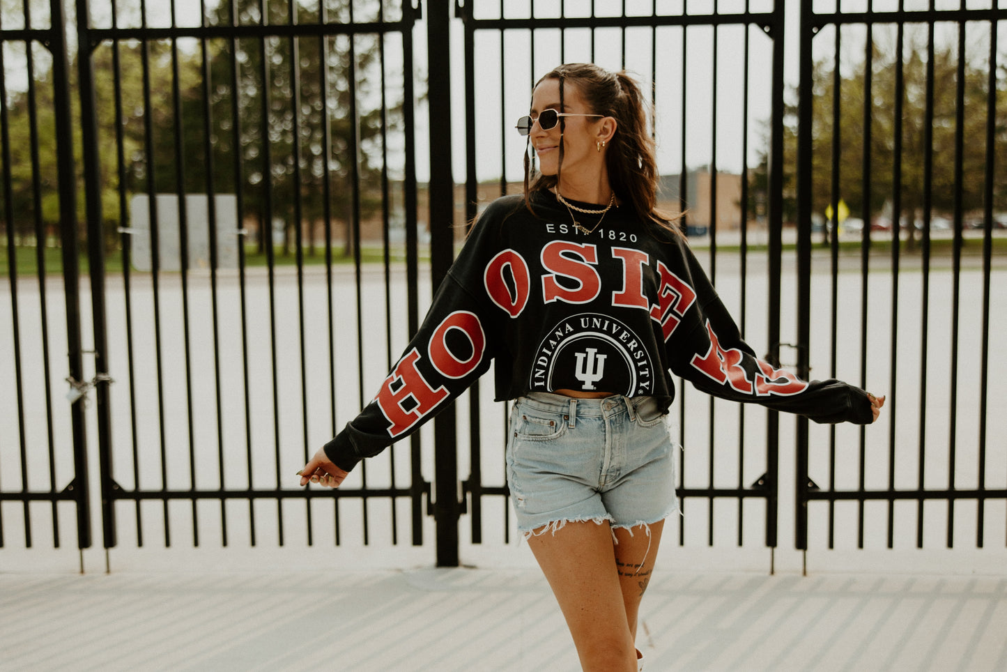 Indiana Phipps Cropped Longsleeve Crew