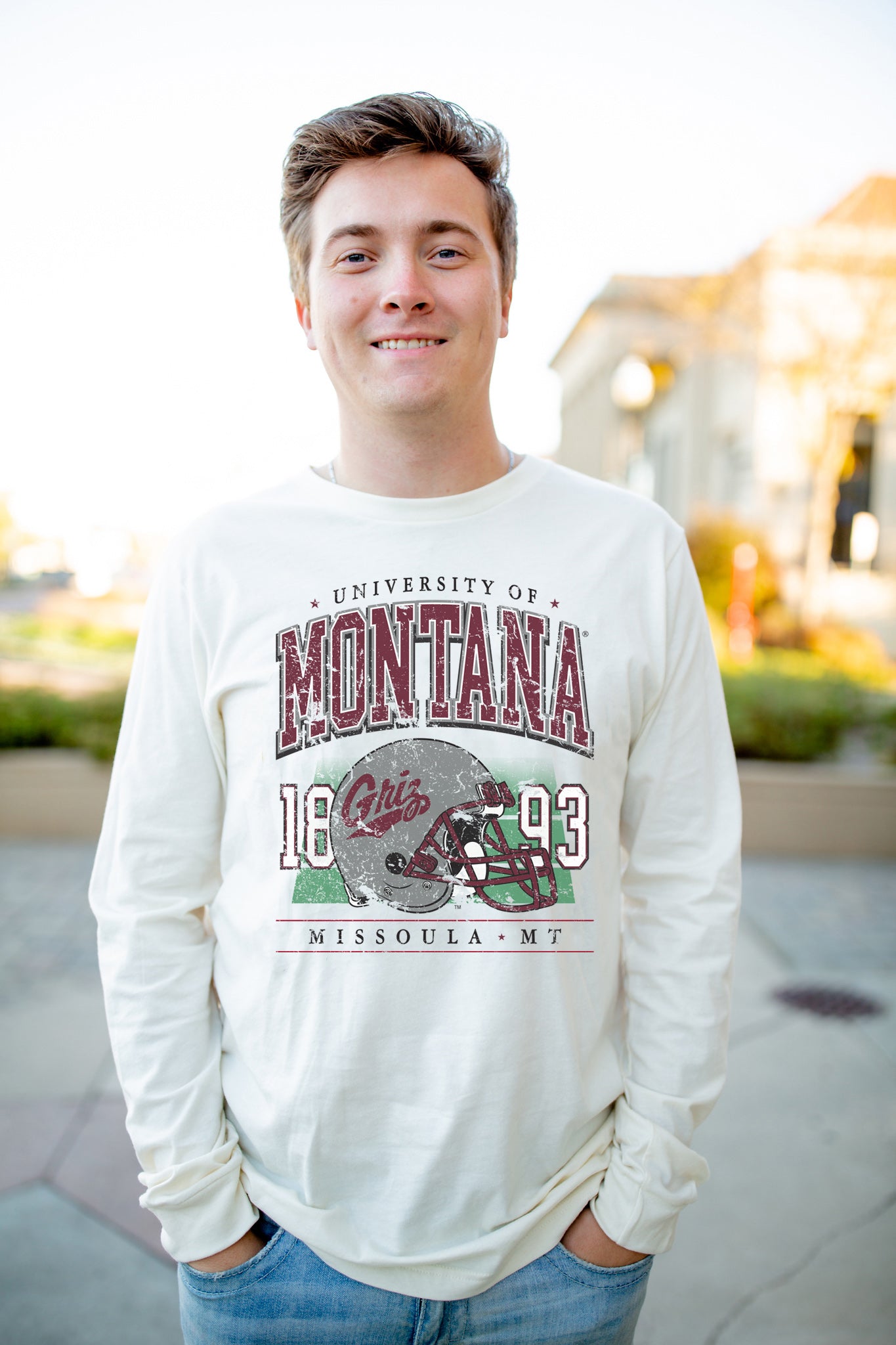 Montana Muncie Hippie Longsleeve T-Shirt
