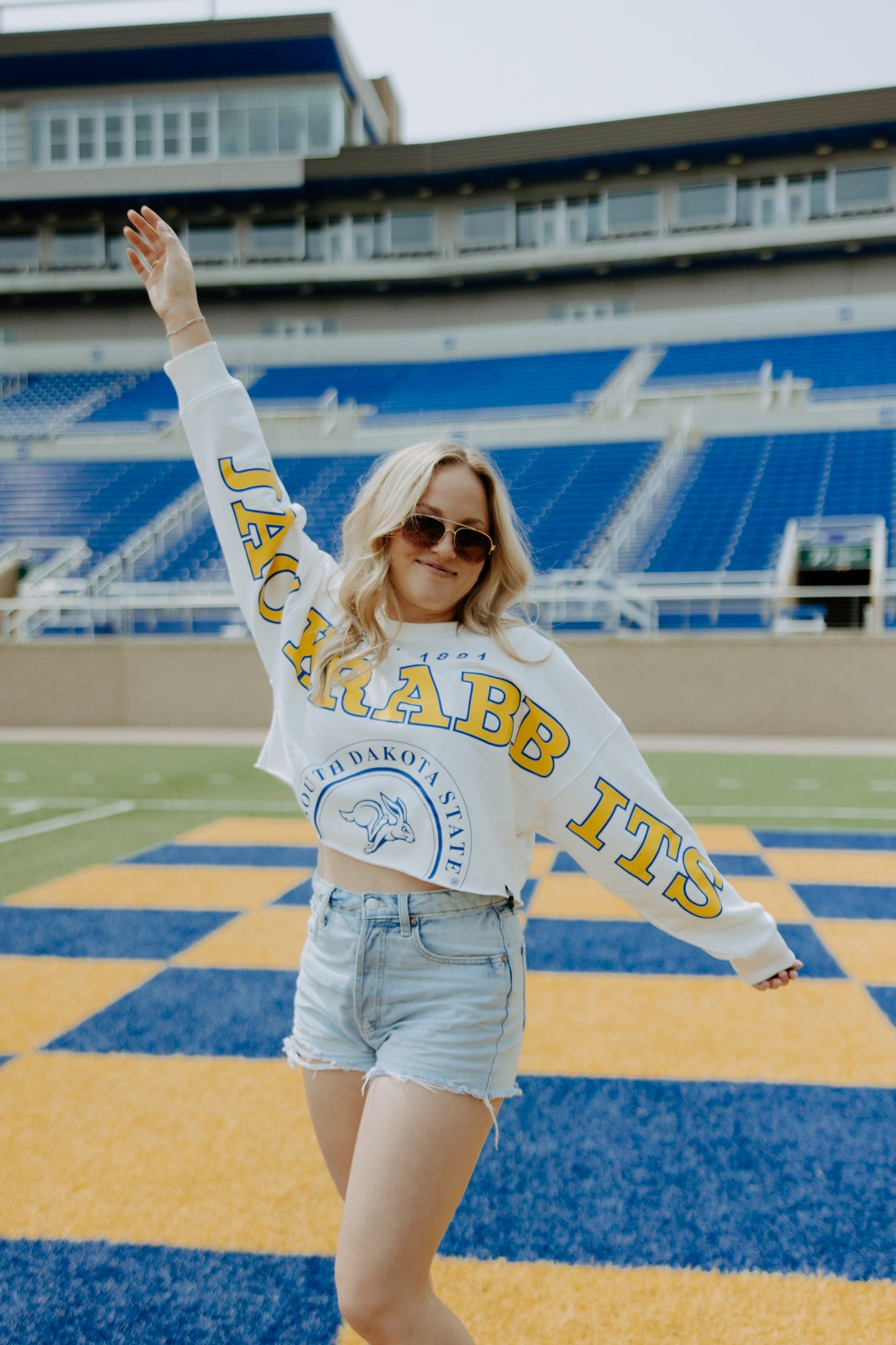 SDSU Phipps Split Sleeve Cropped Crew