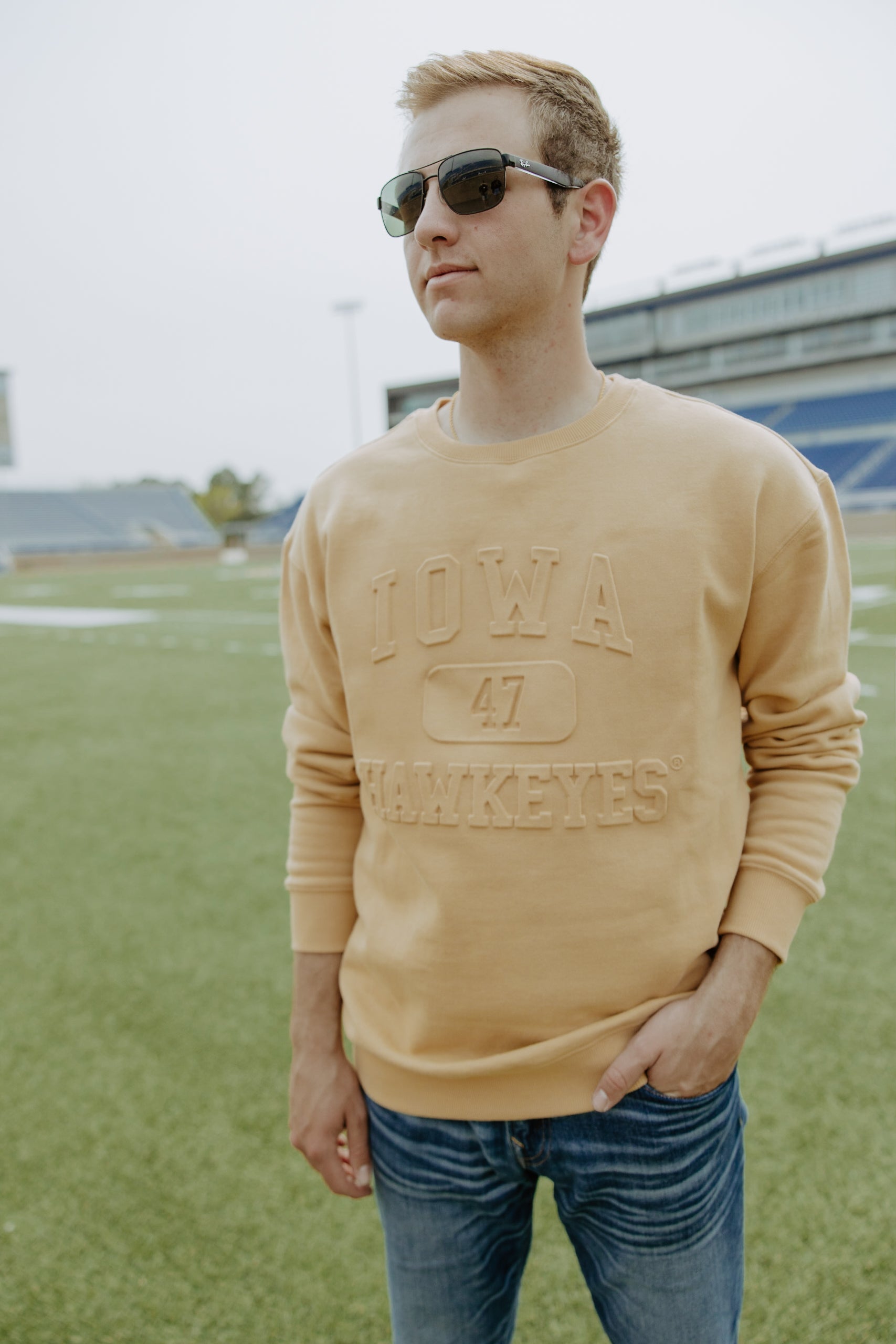 Old gold crewneck 2025 sweatshirt